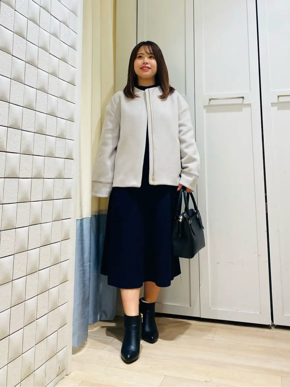 ANY SIS スタッフ コーディネート画像