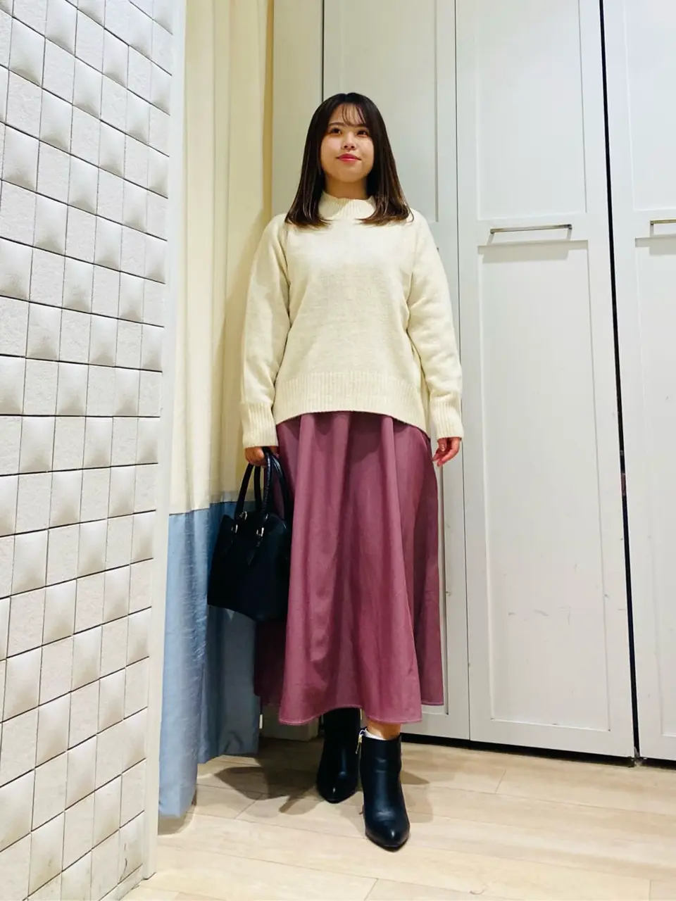 ANY SIS スタッフ コーディネート画像