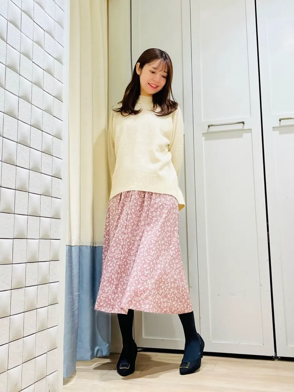 ANY SIS スタッフ コーディネート画像