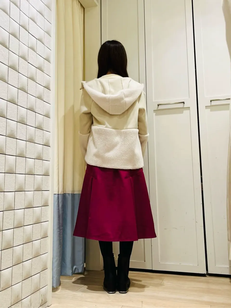 ANY SIS スタッフ コーディネート画像