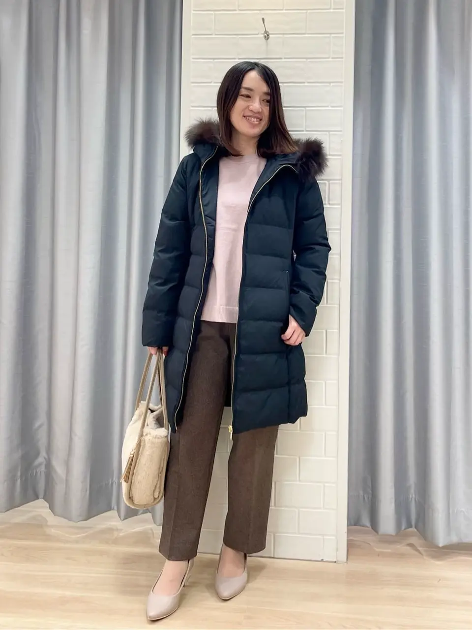 ANY SIS 丸岡 コーディネート画像