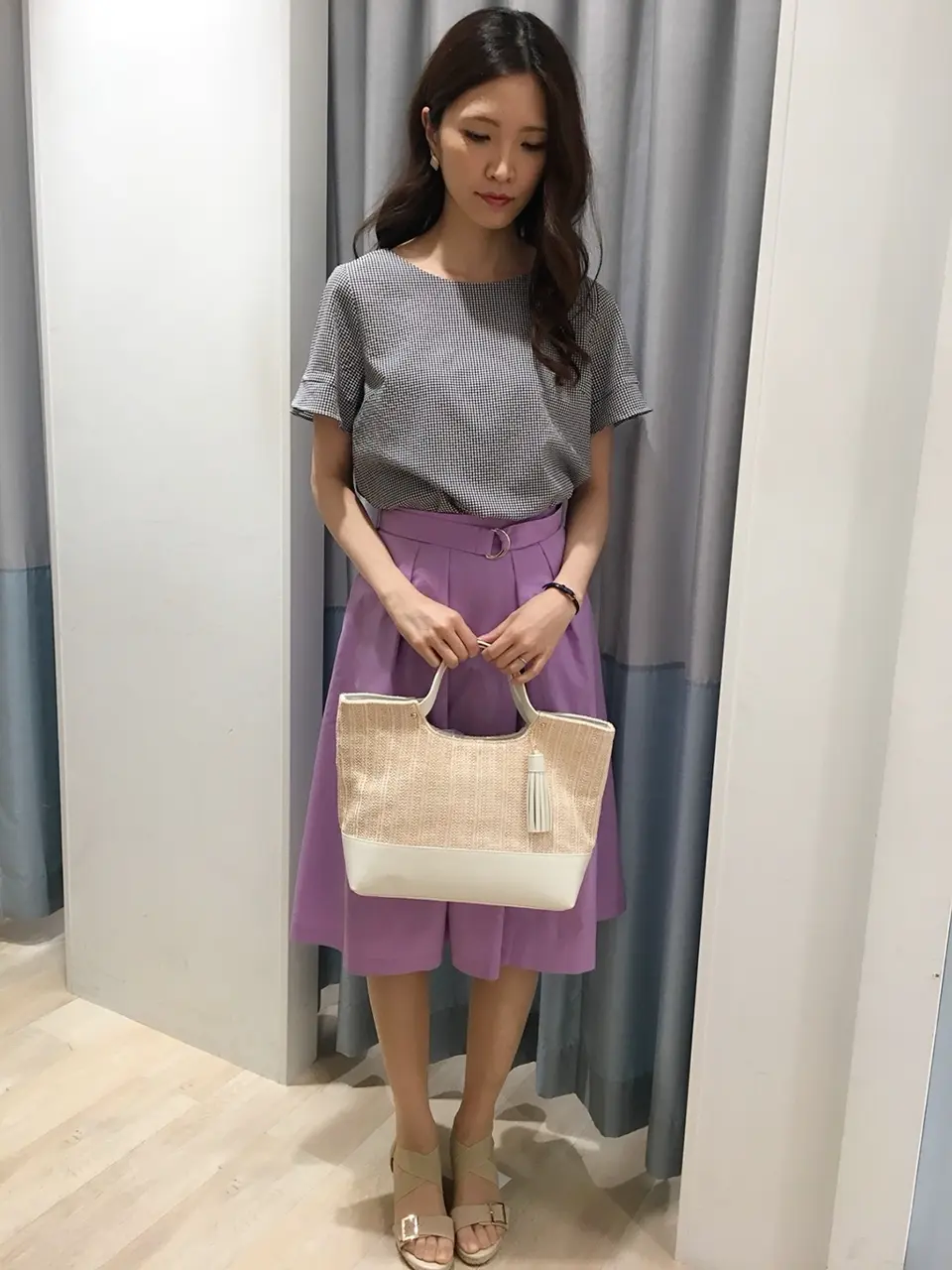 ANY SIS スタッフ コーディネート画像