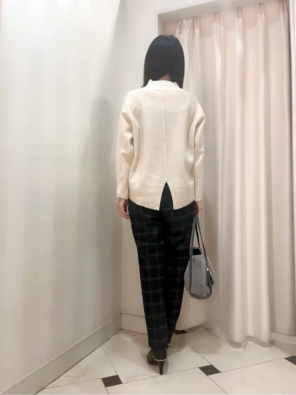 ANY SIS 金井 コーディネート画像