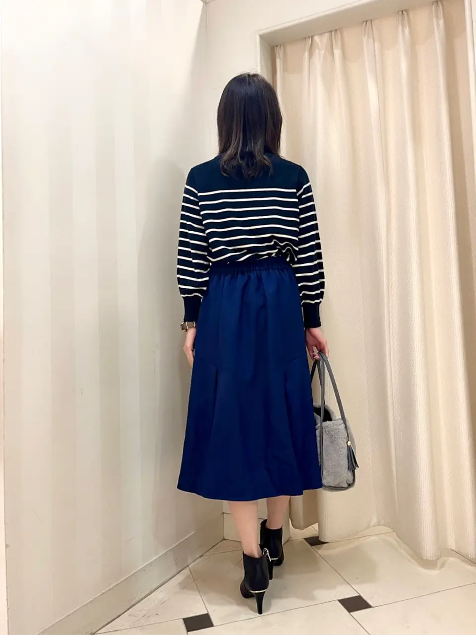 ANY SIS 金井 コーディネート画像