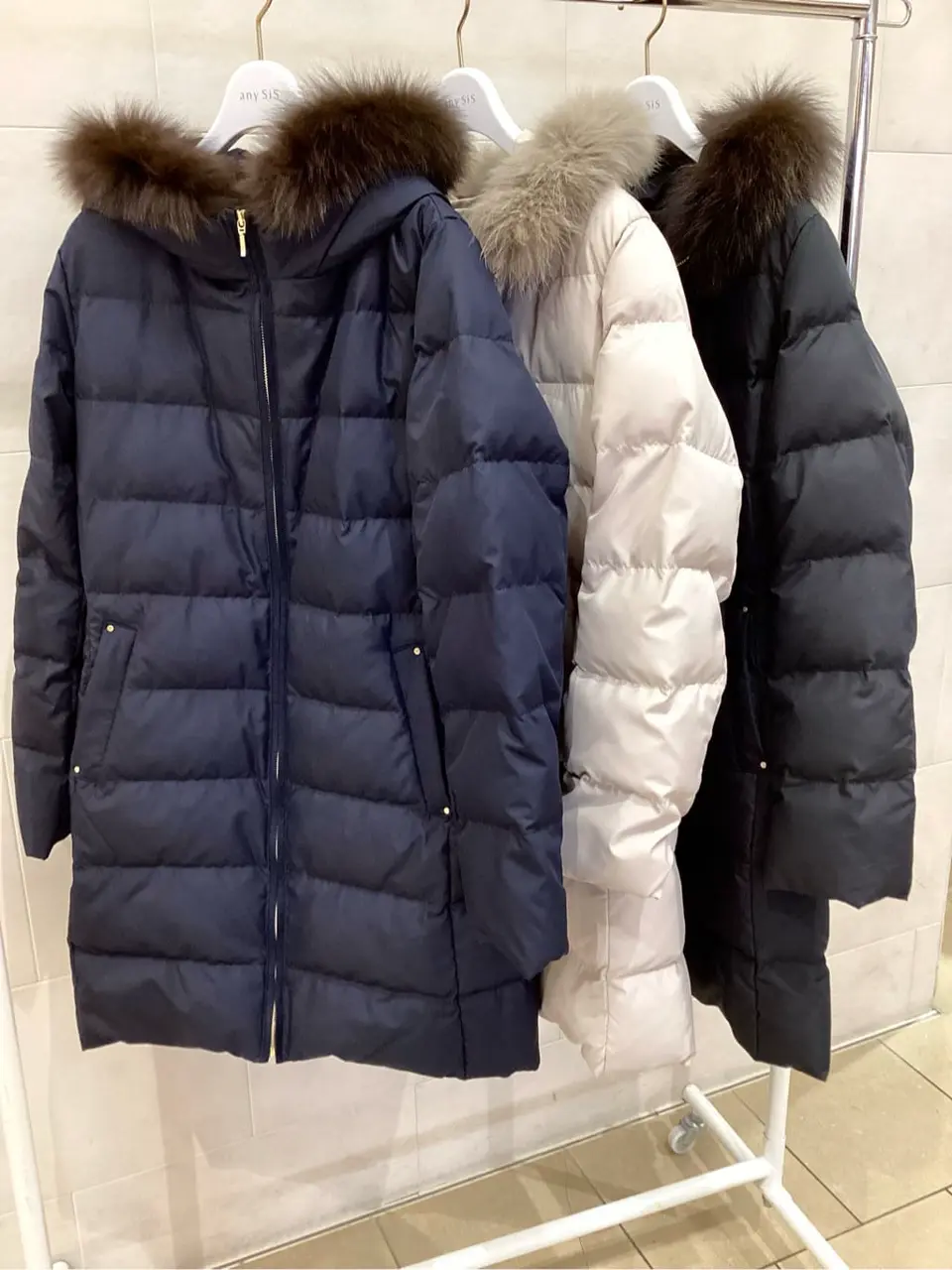 ANY SIS 髙橋 コーディネート画像