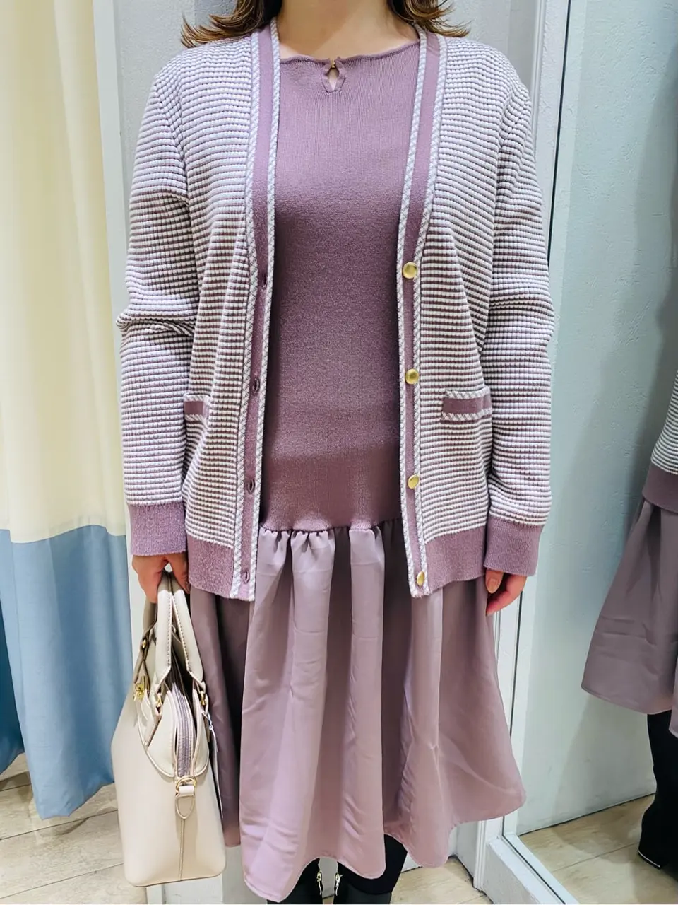 ANY SIS スタッフ コーディネート画像