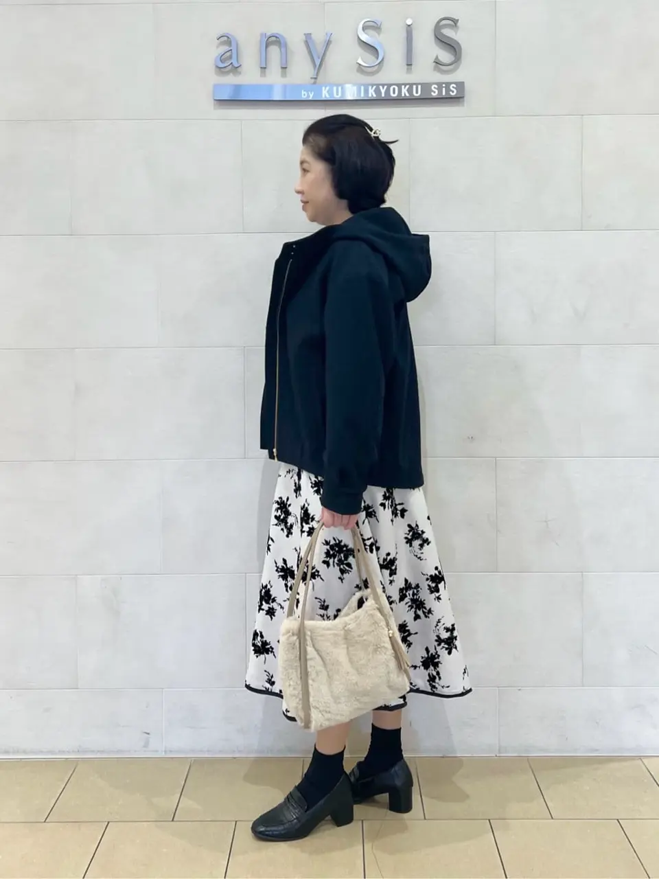 ANY SIS 今仲 コーディネート画像