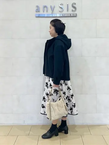 ANY SIS 今仲 コーディネート画像