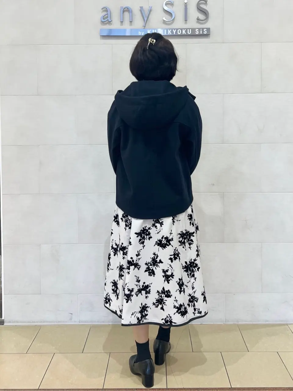 ANY SIS 今仲 コーディネート画像