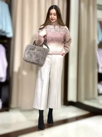 ANY SIS STAFF コーディネート画像