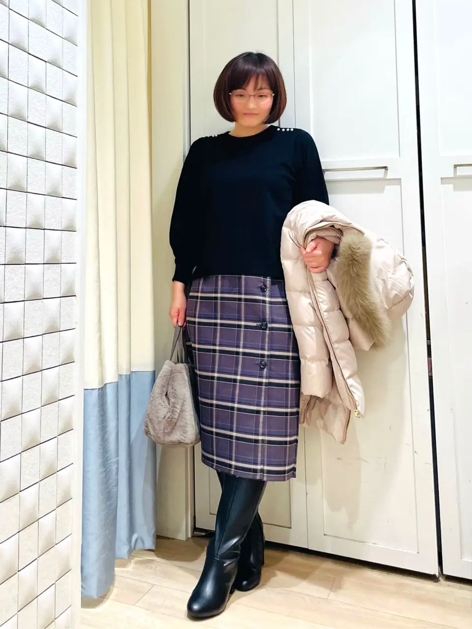 ANY SIS スタッフ コーディネート画像