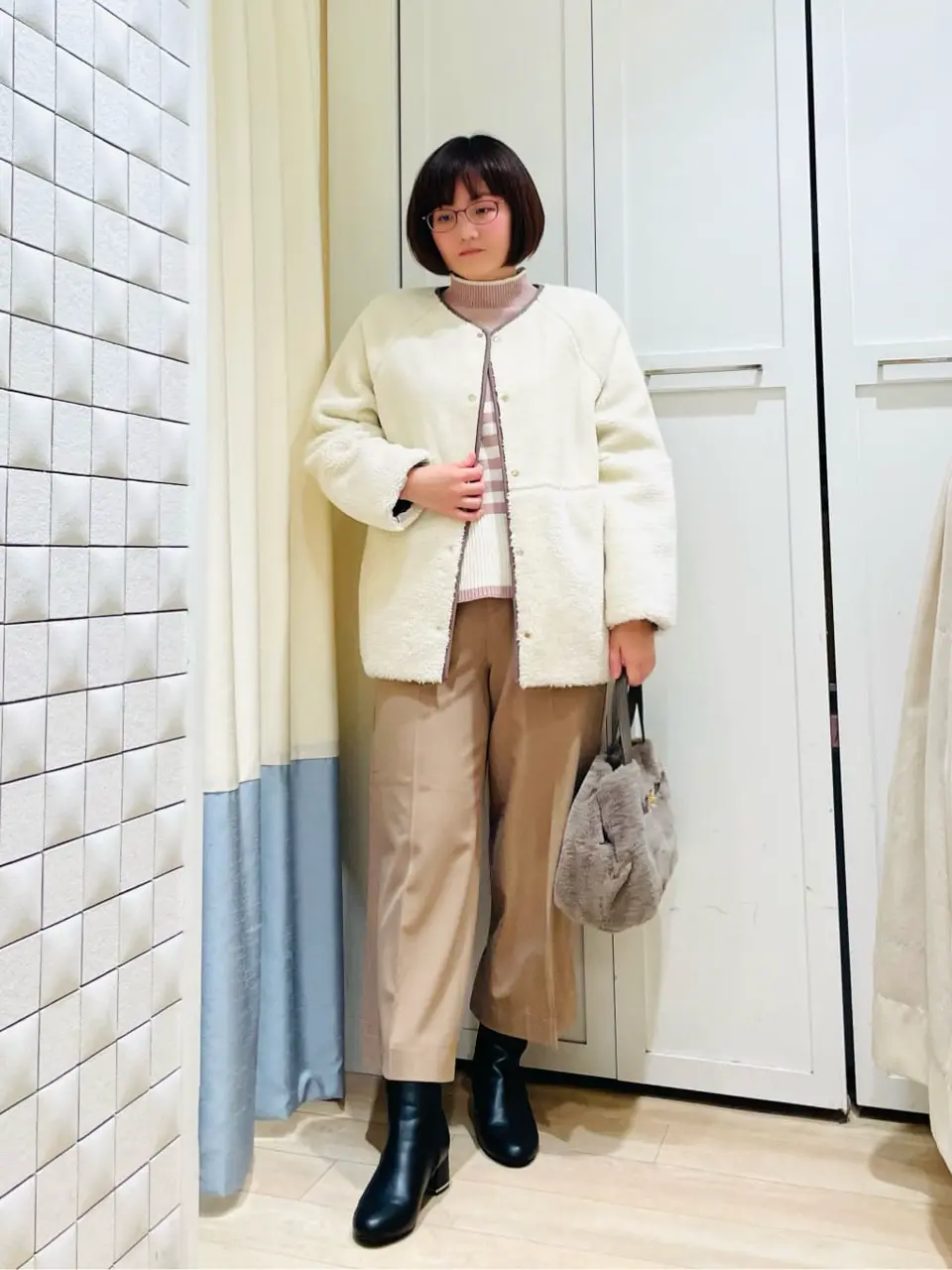 ANY SIS スタッフ コーディネート画像