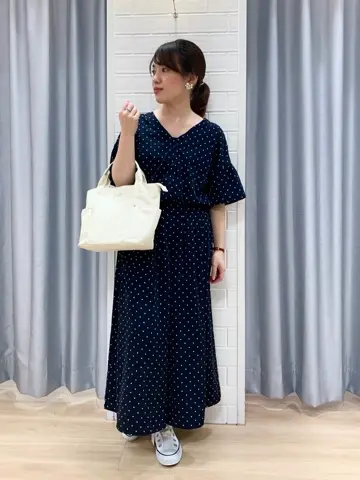 ANY SIS 丸岡 コーディネート画像