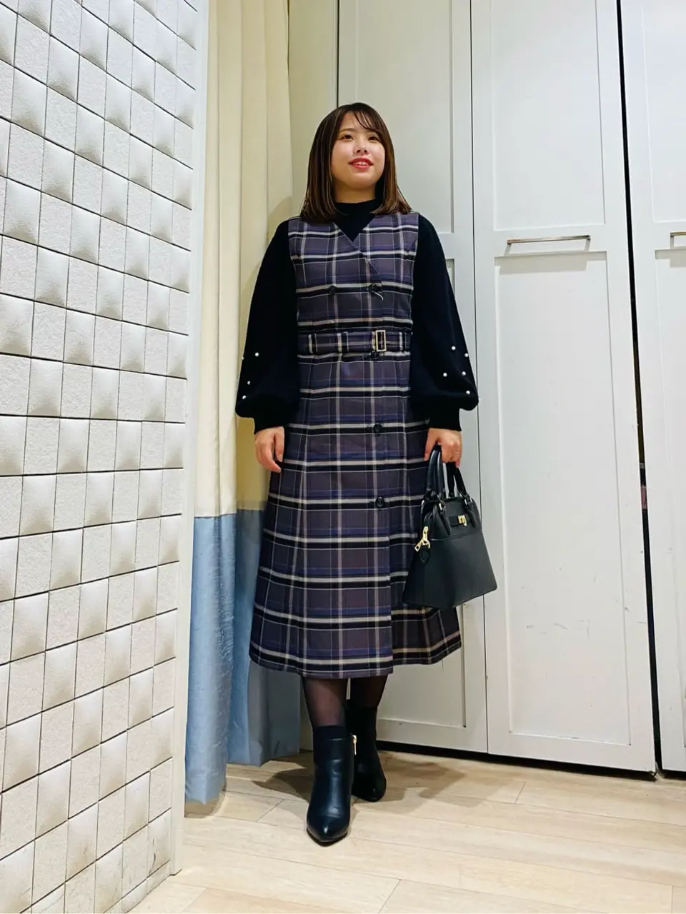 ANY SIS スタッフ コーディネート画像