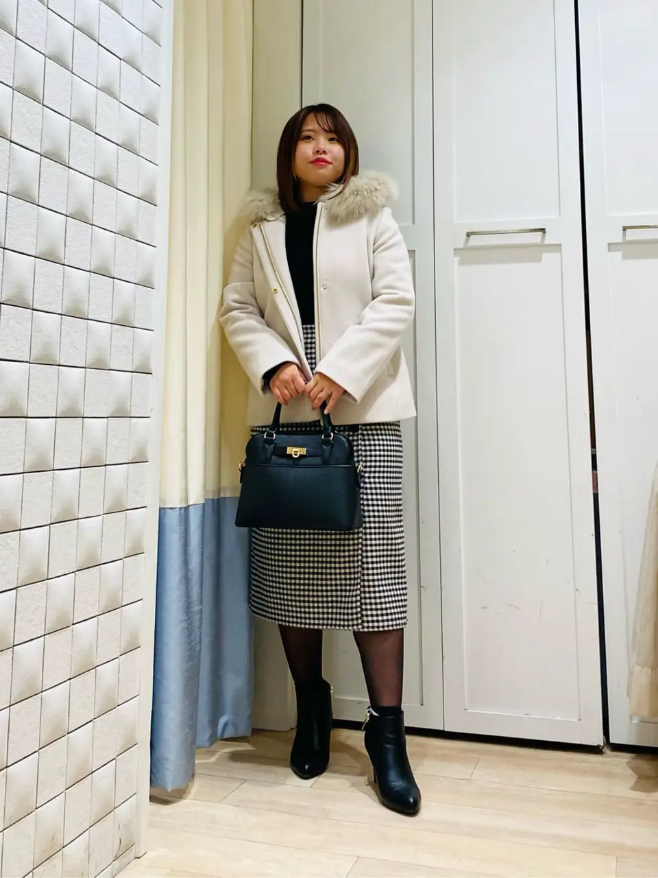 ANY SIS スタッフ コーディネート画像