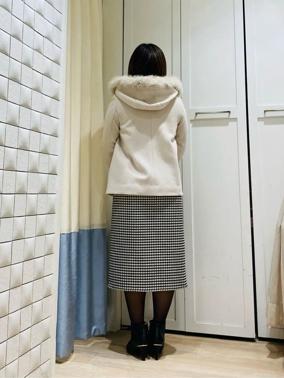 ANY SIS スタッフ コーディネート画像