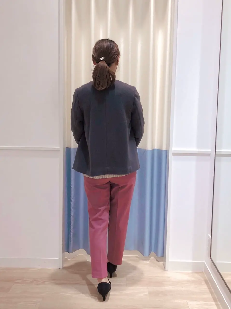 ANY SIS スタッフ コーディネート画像