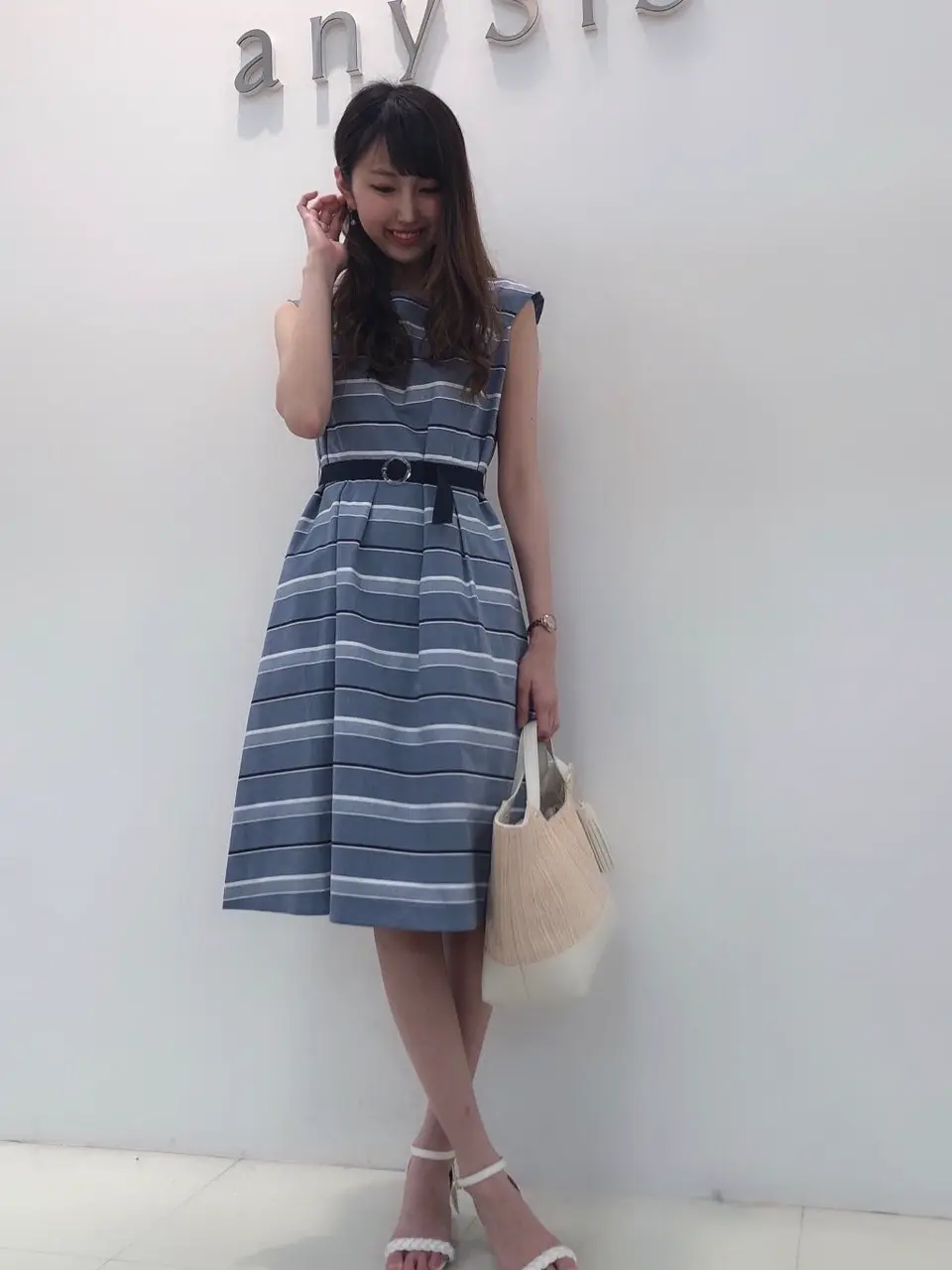 ANY SIS スタッフ コーディネート画像