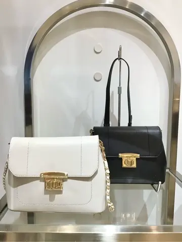 ANY SIS 髙橋 コーディネート画像