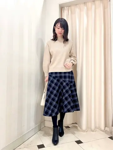 ANY SIS 金井 コーディネート画像