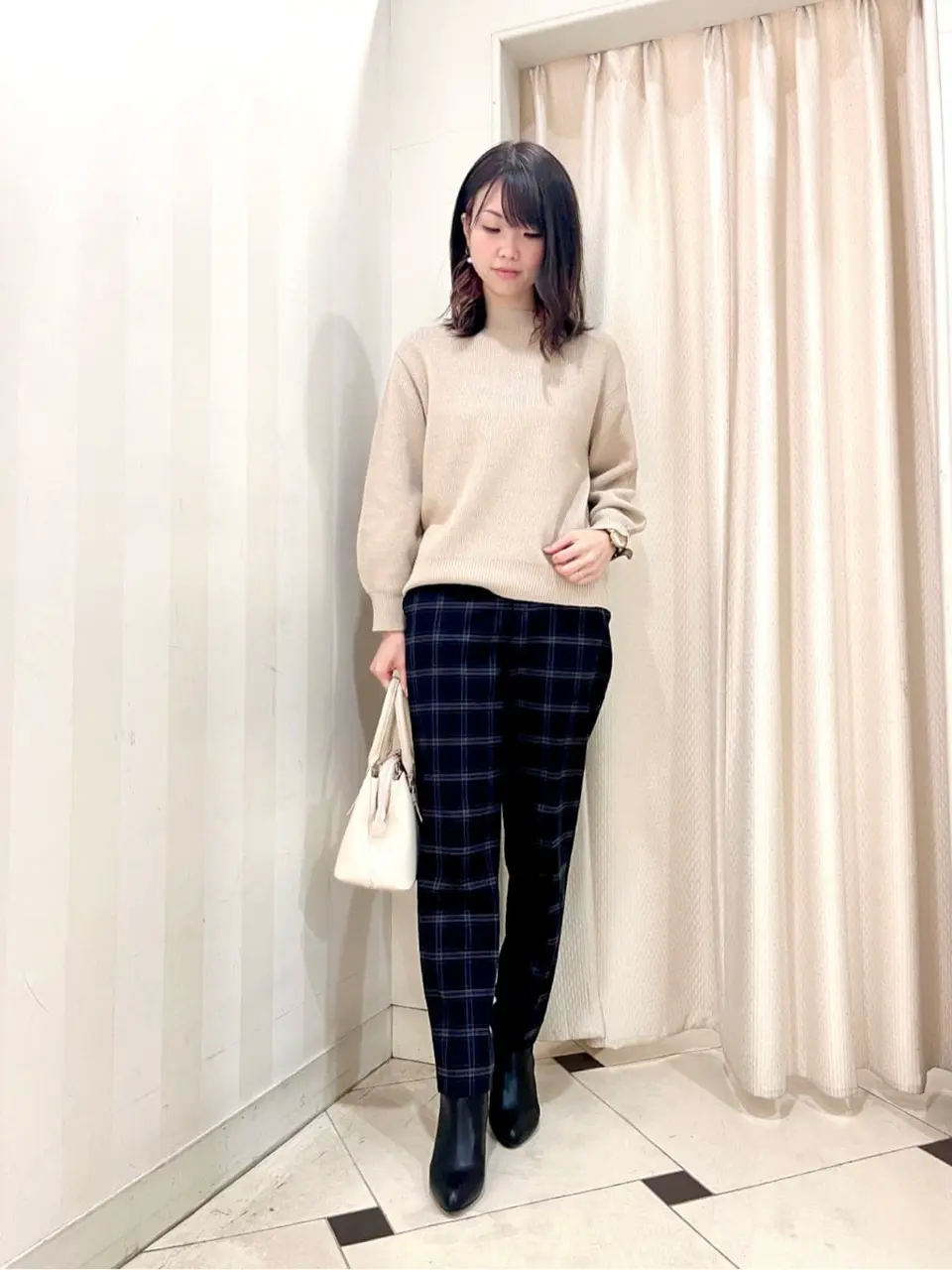 ANY SIS 金井 コーディネート画像