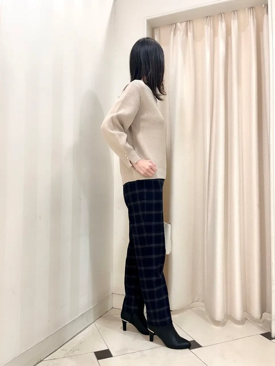 ANY SIS 金井 コーディネート画像