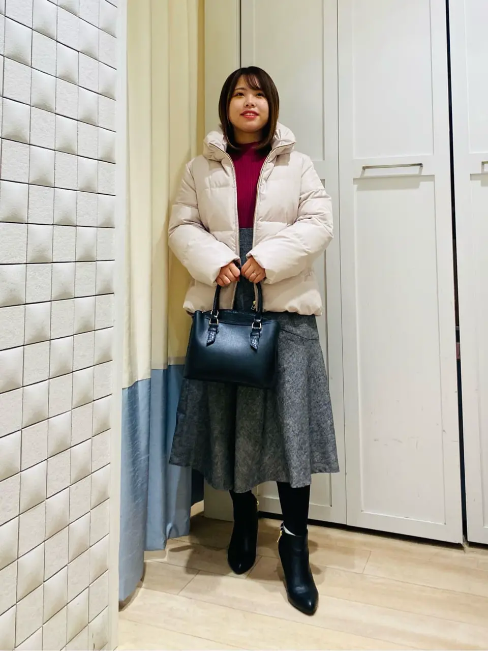 ANY SIS スタッフ コーディネート画像