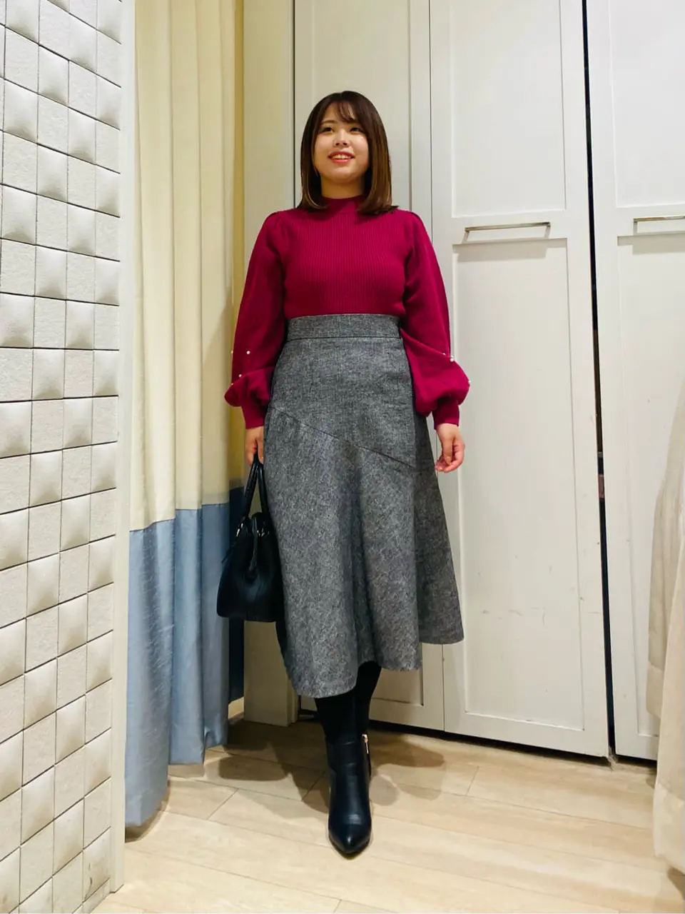 ANY SIS スタッフ コーディネート画像