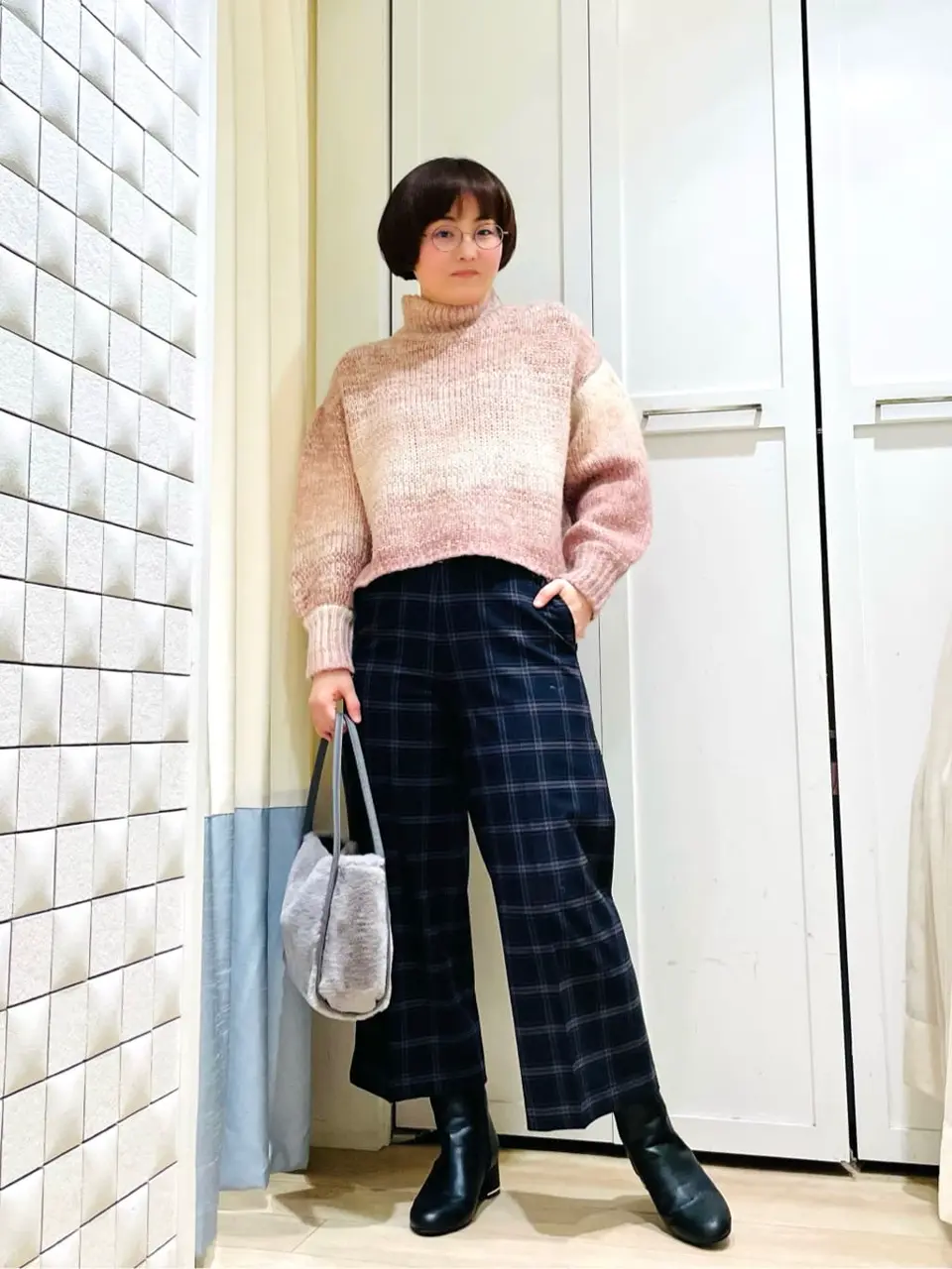 ANY SIS スタッフ コーディネート画像