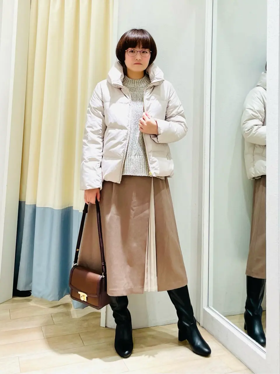 ANY SIS スタッフ コーディネート画像