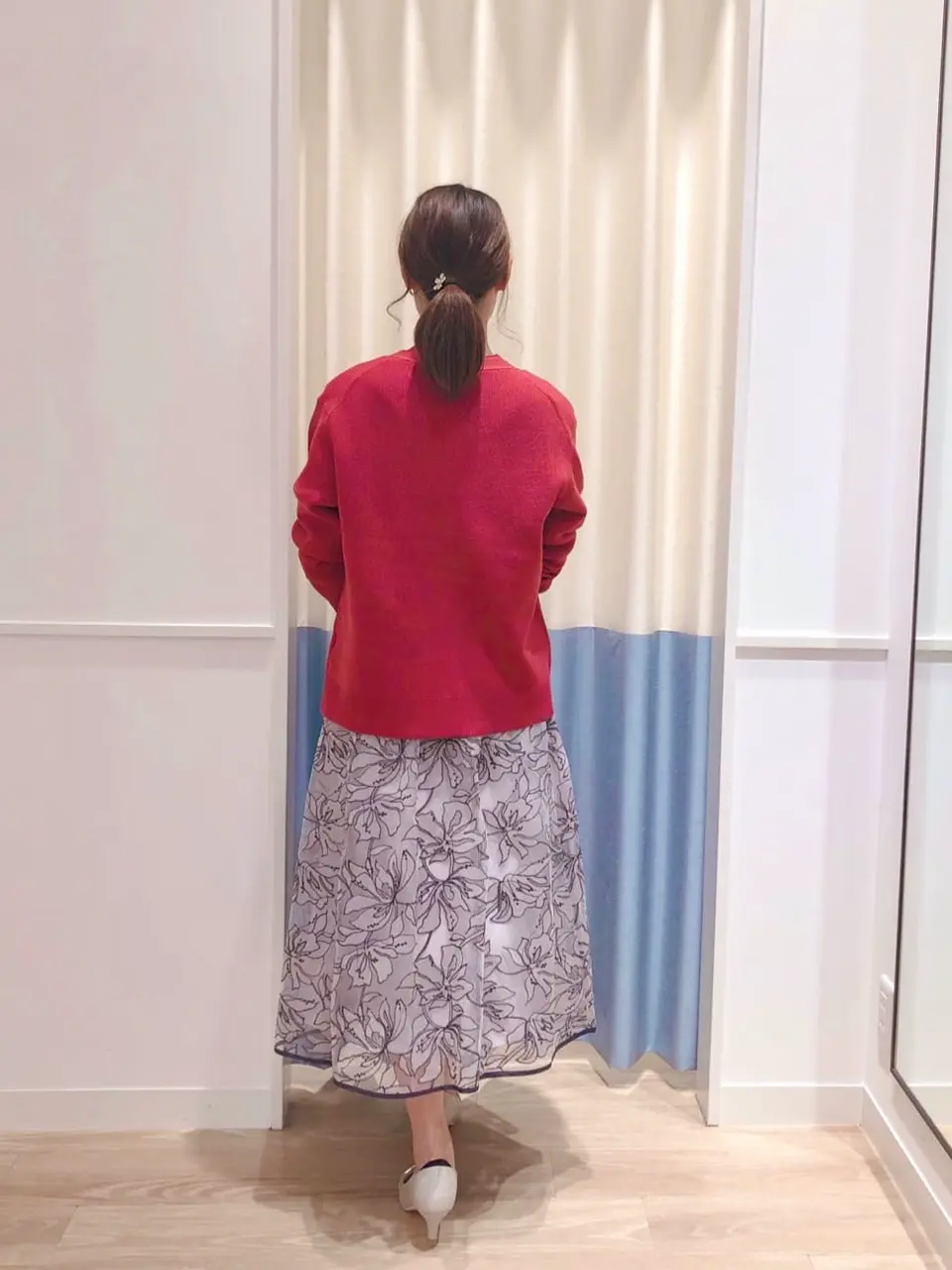 ANY SIS スタッフ コーディネート画像