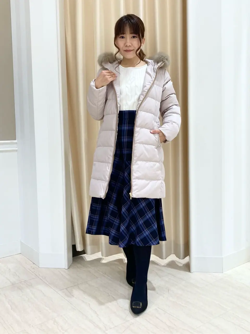 ANY SIS スタッフ コーディネート画像