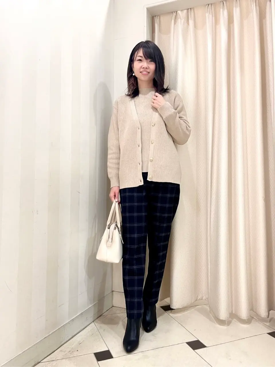 ANY SIS 金井 コーディネート画像