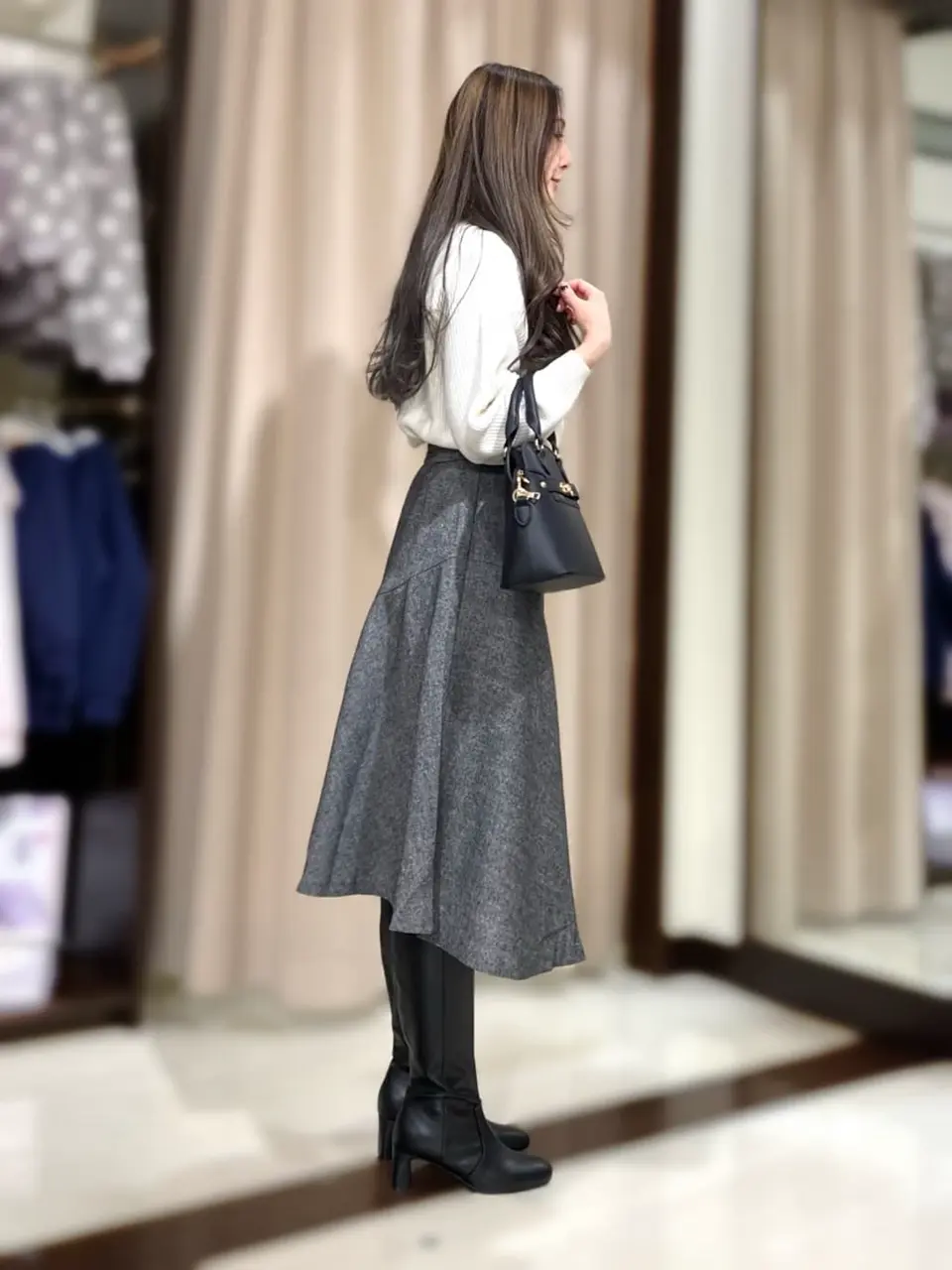 ANY SIS STAFF コーディネート画像