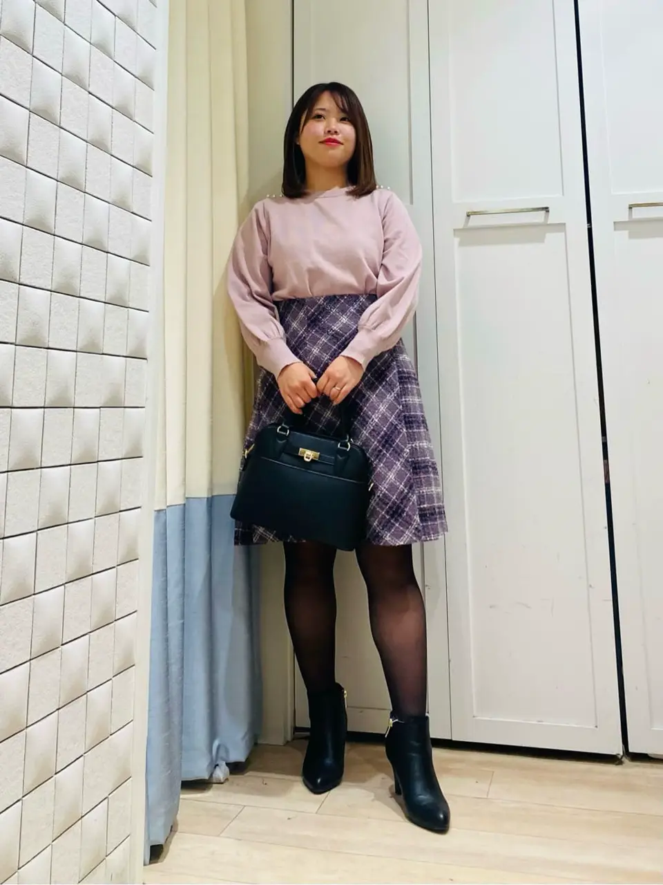 ANY SIS スタッフ コーディネート画像