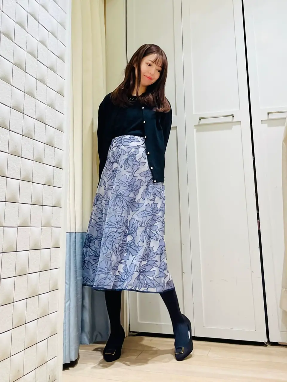 ANY SIS スタッフ コーディネート画像