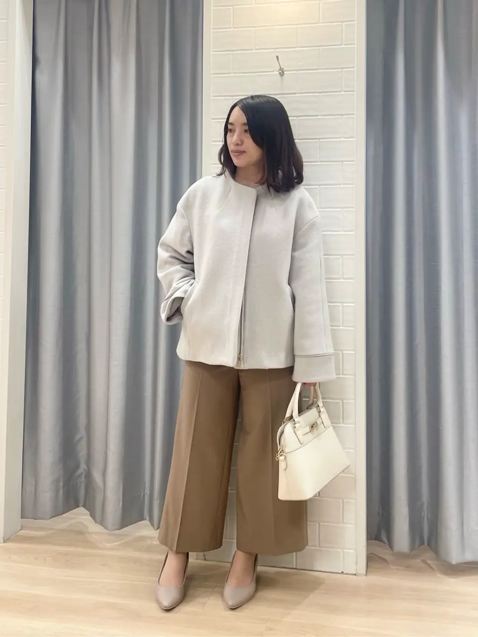 ANY SIS 丸岡 コーディネート画像