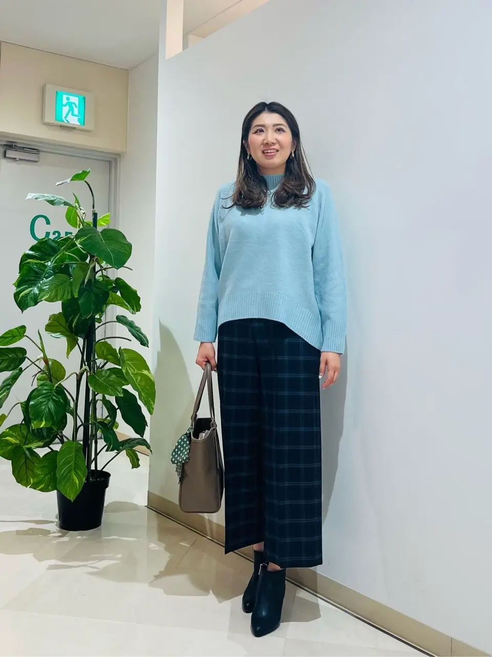 ANY SIS 石川 コーディネート画像