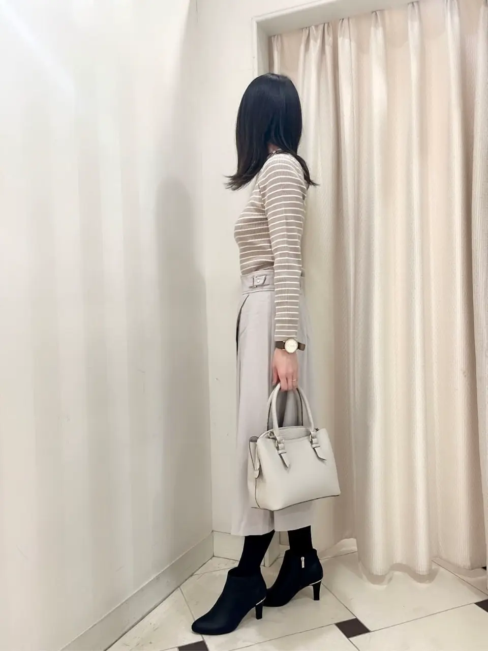 ANY SIS 金井 コーディネート画像