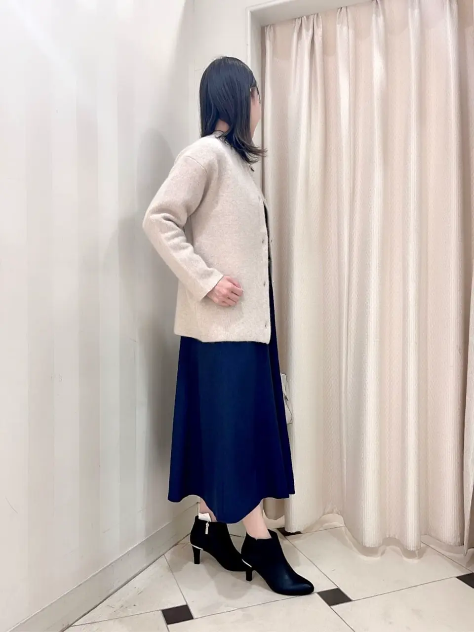 ANY SIS 金井 コーディネート画像