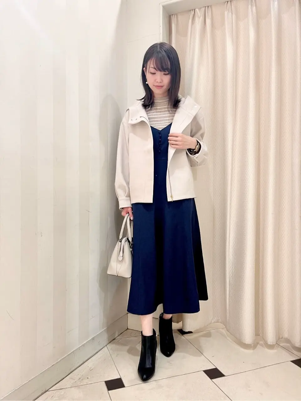 ANY SIS 金井 コーディネート画像