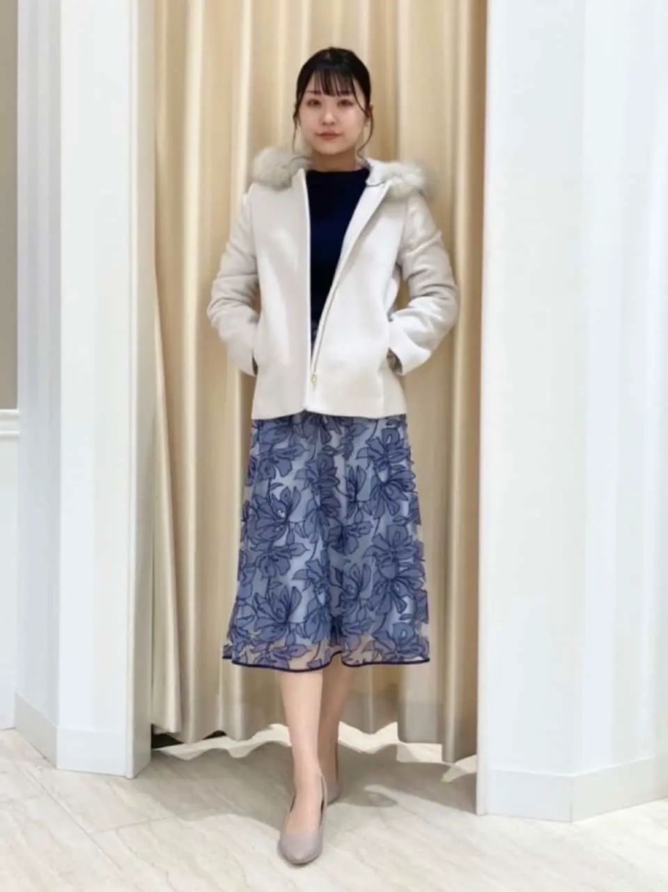 ANY SIS スタッフ コーディネート画像