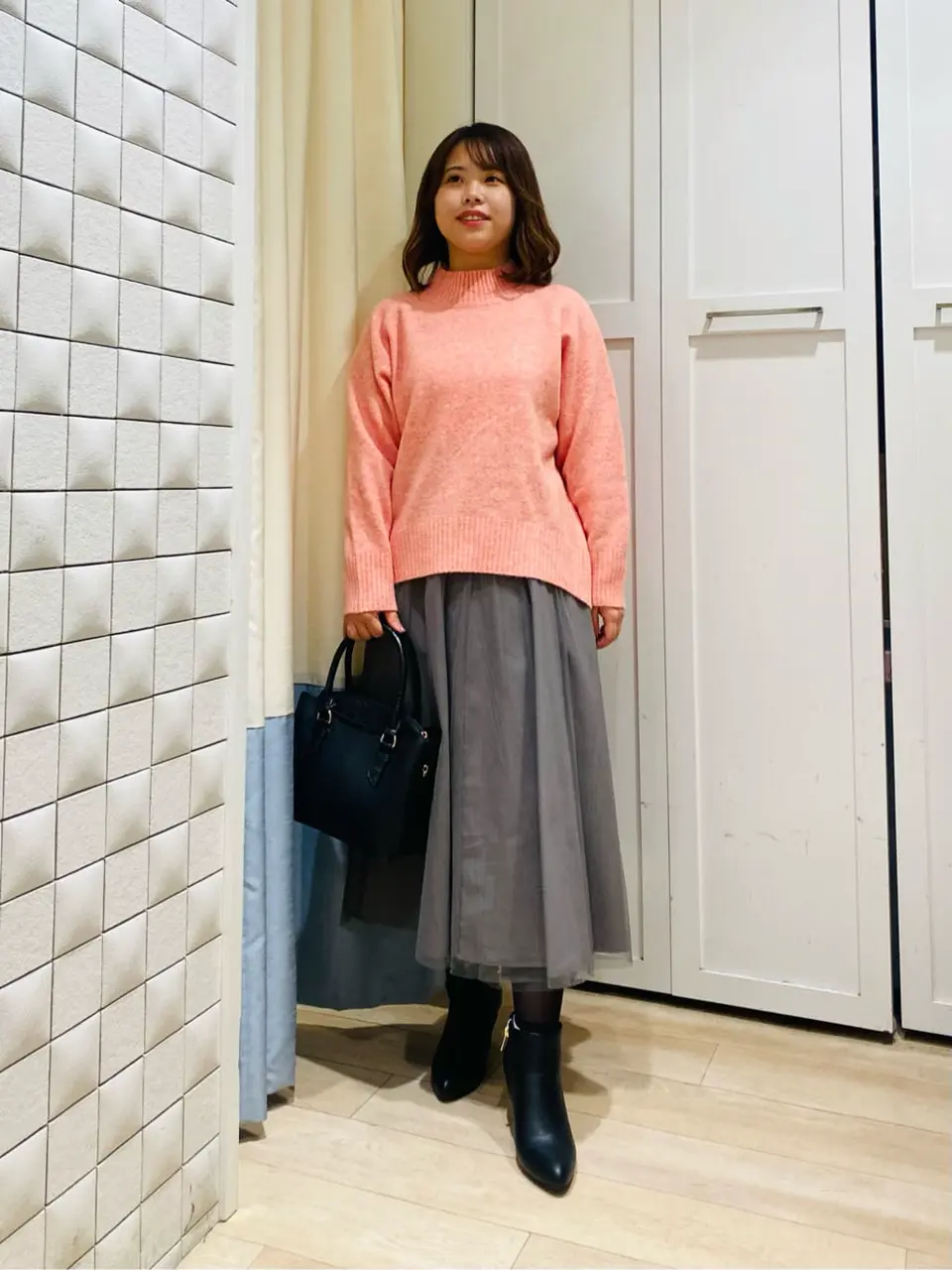 ANY SIS スタッフ コーディネート画像