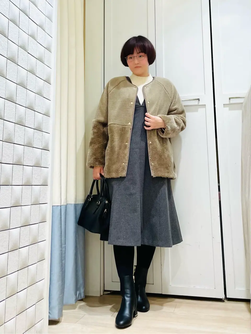 ANY SIS スタッフ コーディネート画像