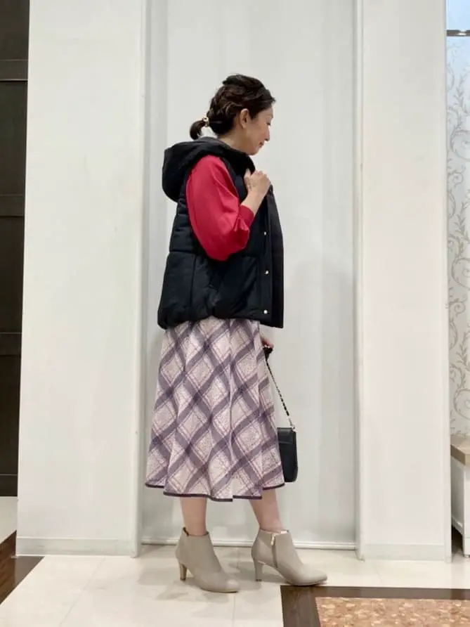 ANY SIS スタッフ コーディネート画像