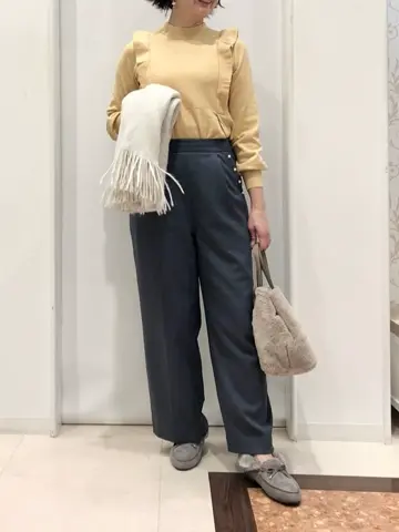 ANY SIS スタッフ コーディネート画像