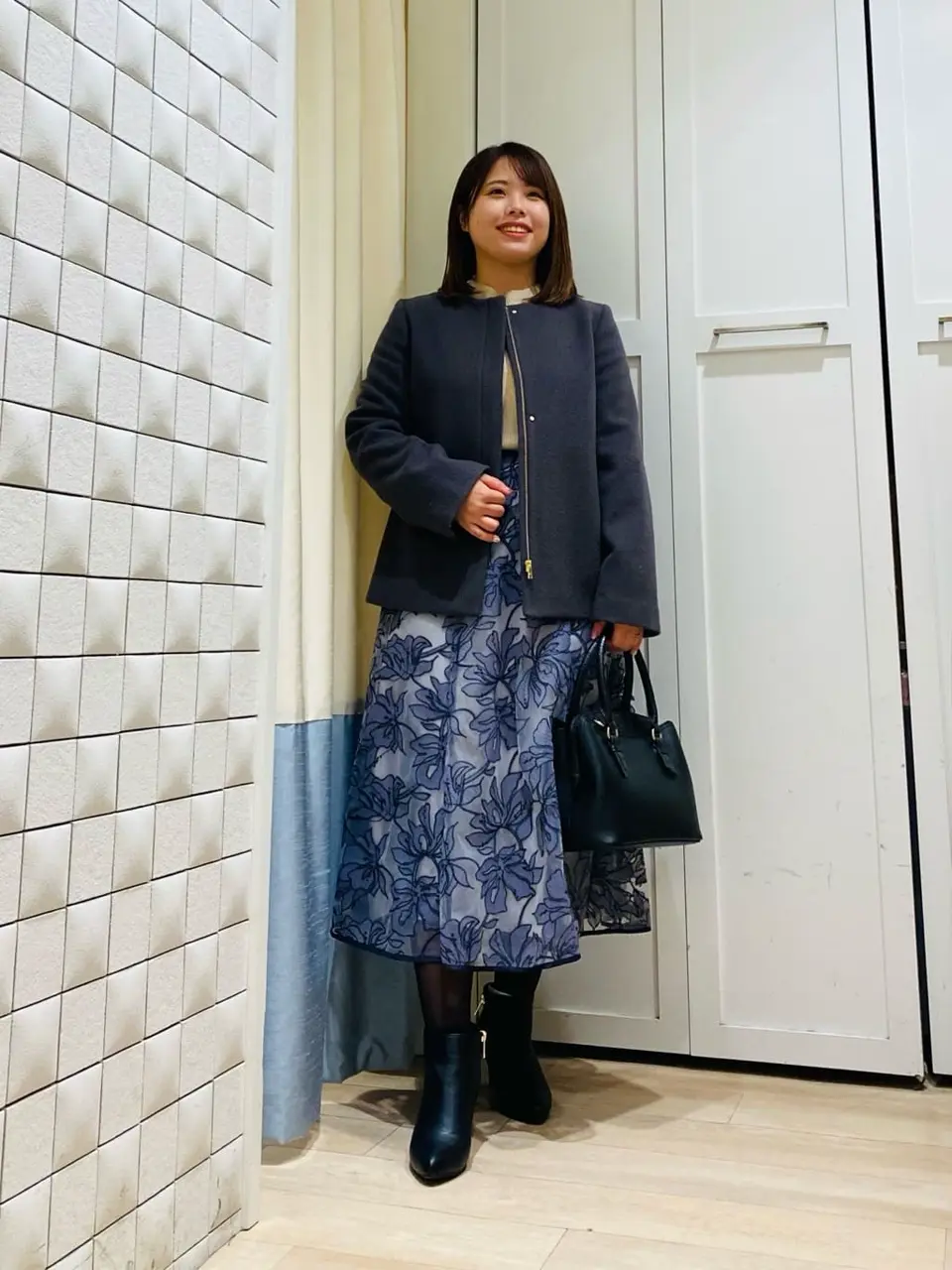 ANY SIS スタッフ コーディネート画像