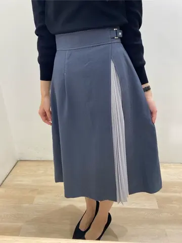 ANY SIS 安原 コーディネート画像