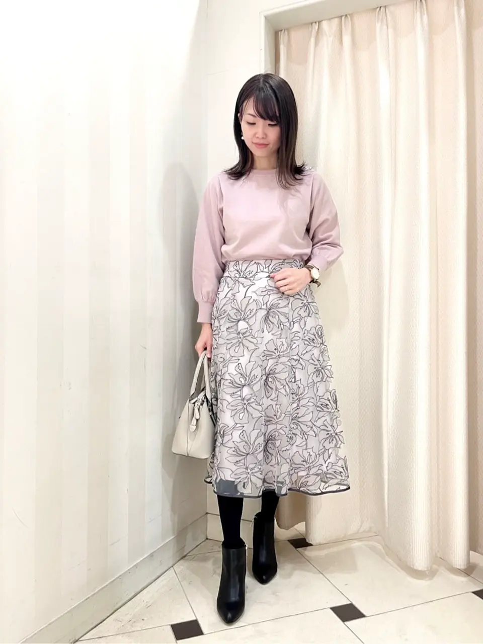 ANY SIS 金井 コーディネート画像