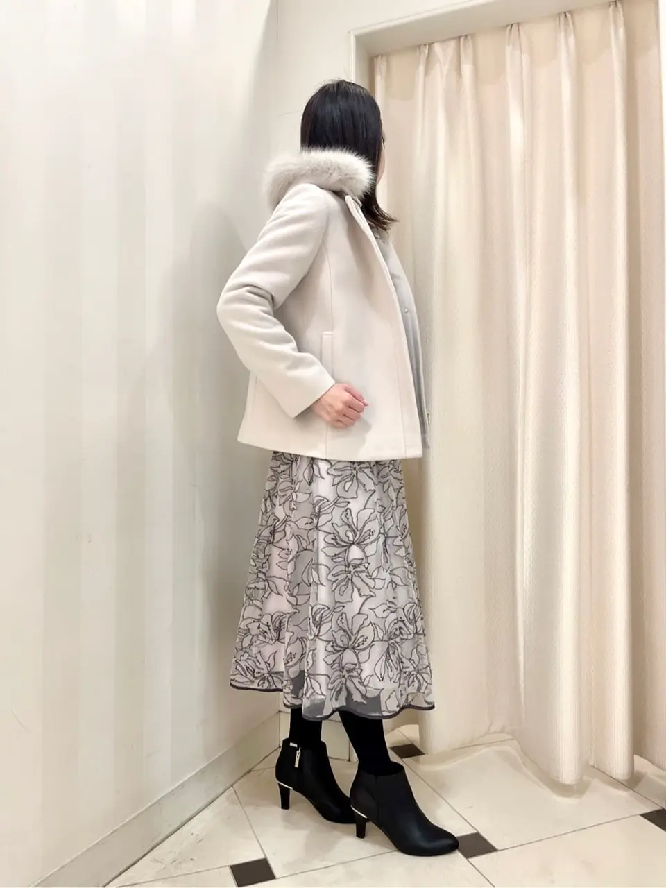 ANY SIS 金井 コーディネート画像